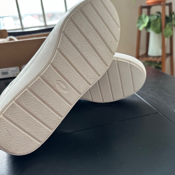 Dr. Scholl’s Time Off Sneakers - Picture 5 of 7